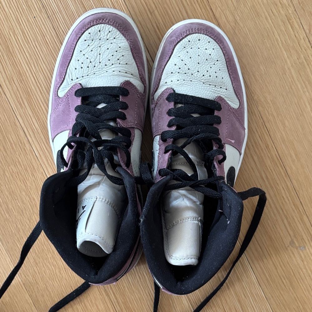 Nike Women's High-Top Sneakers in Mauve, White & Black